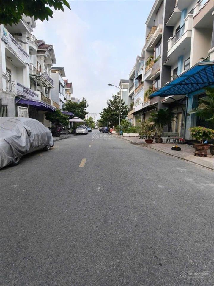Nhà phố kdc phú hồng thịnh phường bình an, tp dĩ an