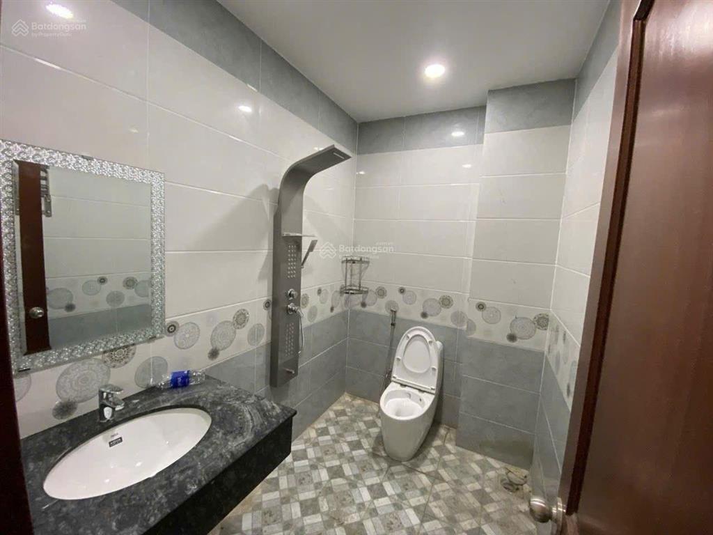Nhà mặt tiền kinh doanh gần trung tâm y tế dĩ an phường tân đông hiệp tp dĩ an