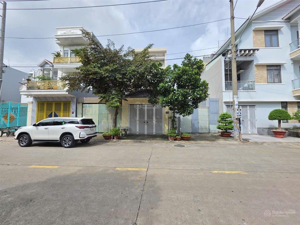 Đất trung tâm hành chính dĩ an phường dĩ an tp dĩ an