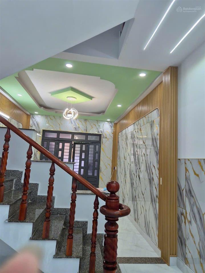 Nhà phố kdc hoàng hùng gần ngã tư chiêu liêu phường tân đông hiệp tp dĩ an