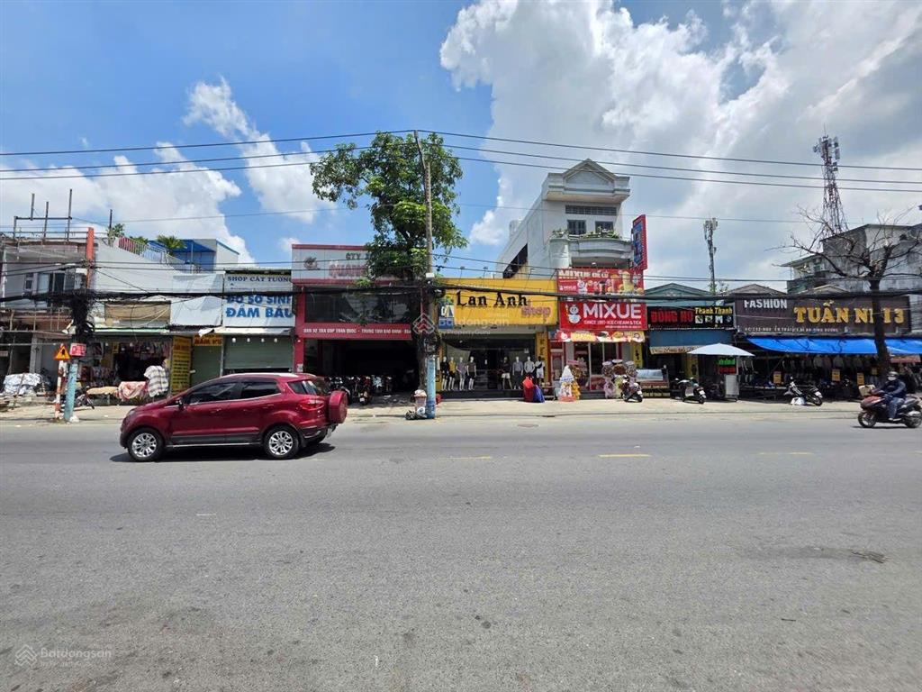 Nhà mặt tiền đường nguyễn trãi phường dĩ an tp dĩ an