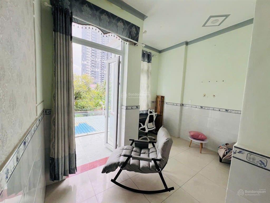 Nhà gần ngay chơ đông hòa phường đông hòa tp dĩ an
