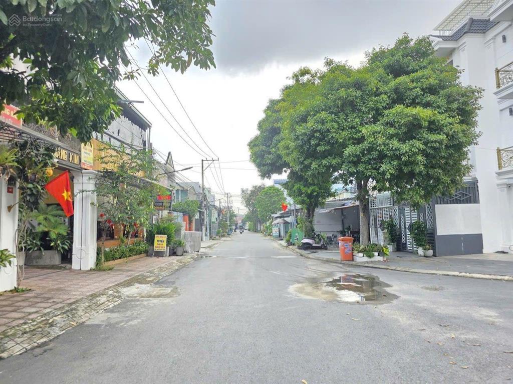 Nhà kdc gần bigc go phường tân đông hiệp tp dĩ an