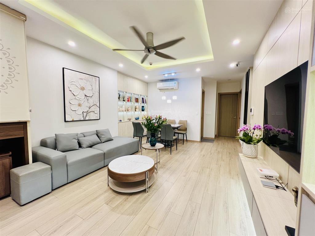 Nhà đẹp ở ngay  gần time city  tiện ích ngập tràn  an sinh đỉnh  tặng full nội thất