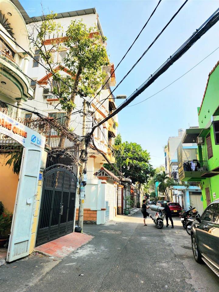Bán nhà đào duy anh  phú nhuận  7.4m x 16.4m vuông vức  20 tỷ tl