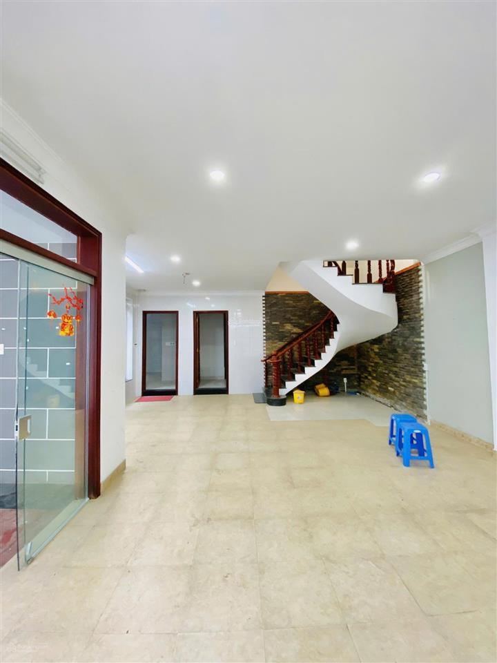 Chính chủ nhà 3 tầng nguyễn xí  bình thạnh  10m x 17m  25 tỷ thương lượng