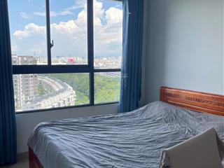 Bán gấp căn hộ celadon  emerald, 71m2 2pn + 2wc, nội thất dính tường, giá 5.180tỷ