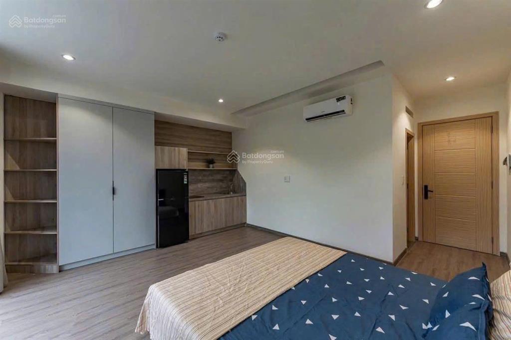 Cho thuê căn hộ studio mới 100%  ban công thoáng mát ~ gần nguyễn thái sơn  đh văn lang