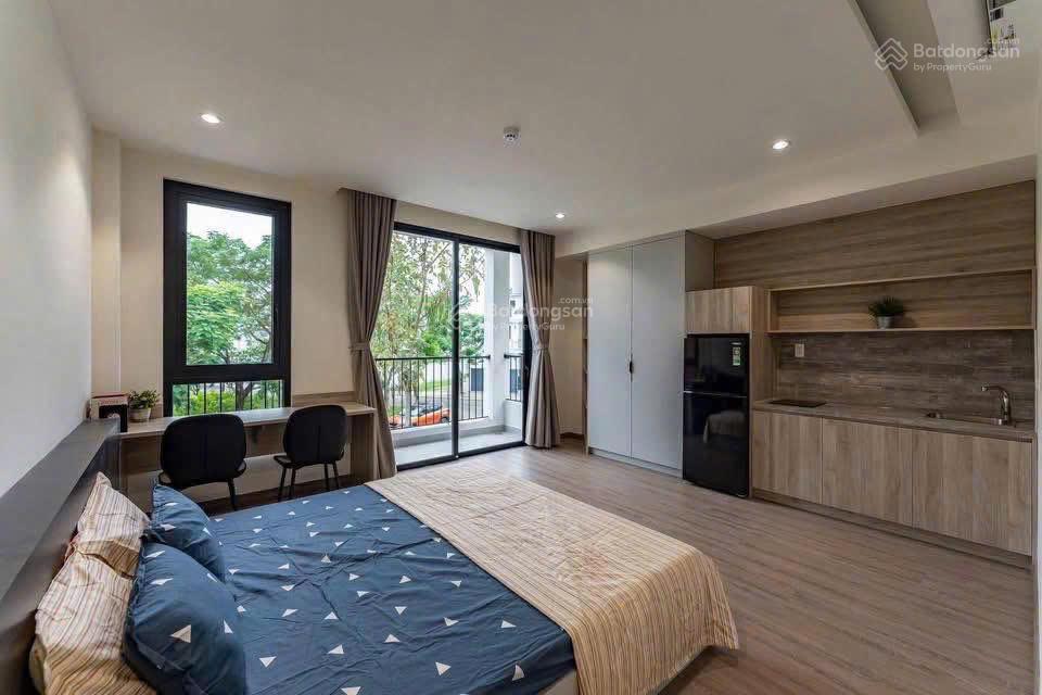 Cho thuê căn hộ studio mới 100%  ban công thoáng mát ~ gần nguyễn thái sơn  đh văn lang