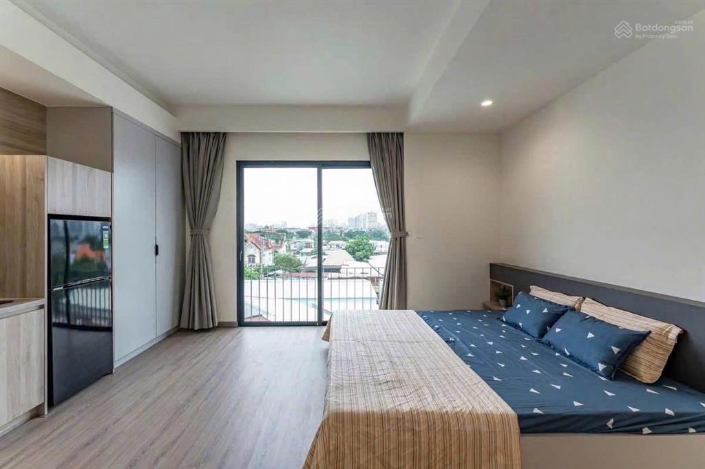 Cho thuê căn hộ studio mới 100%  ban công thoáng mát ~ gần nguyễn thái sơn  đh văn lang