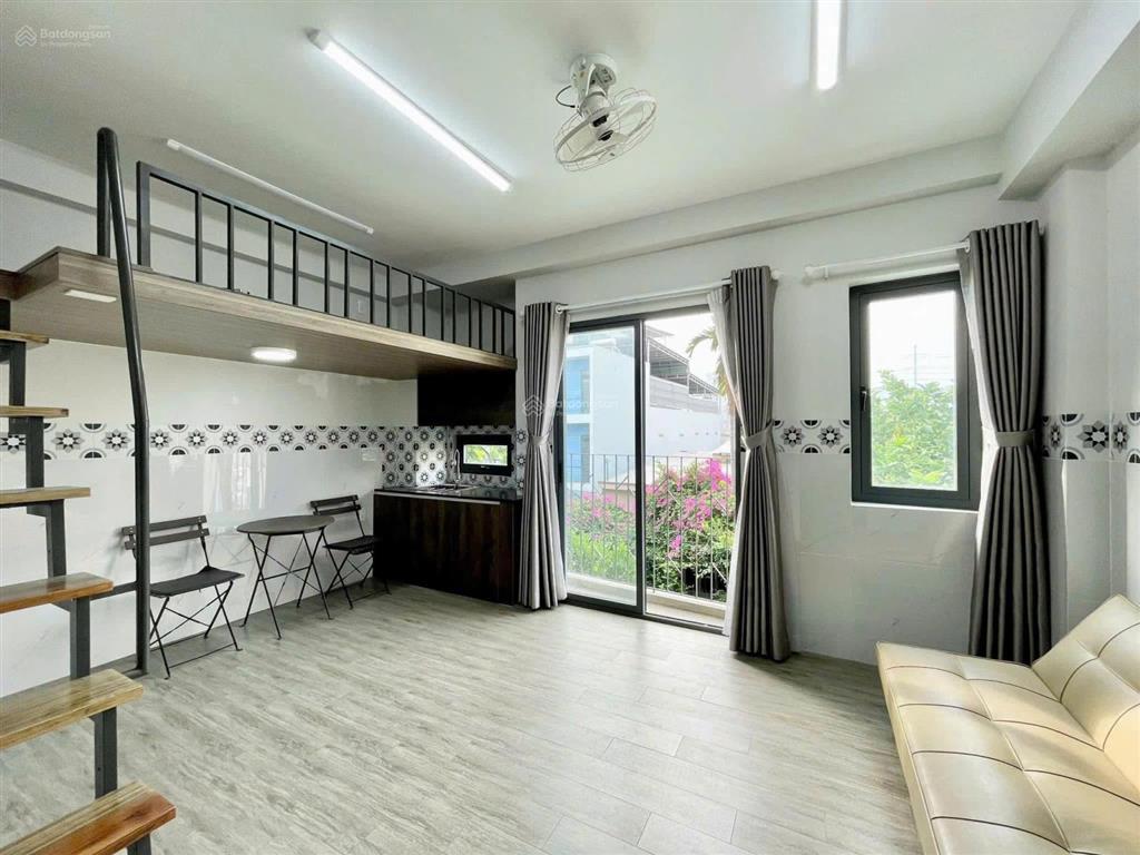 Căn hộ mới xây full nội thất  ban công, cửa sổ  ngay phan văn hớn, chung cư topaz prosper plaza