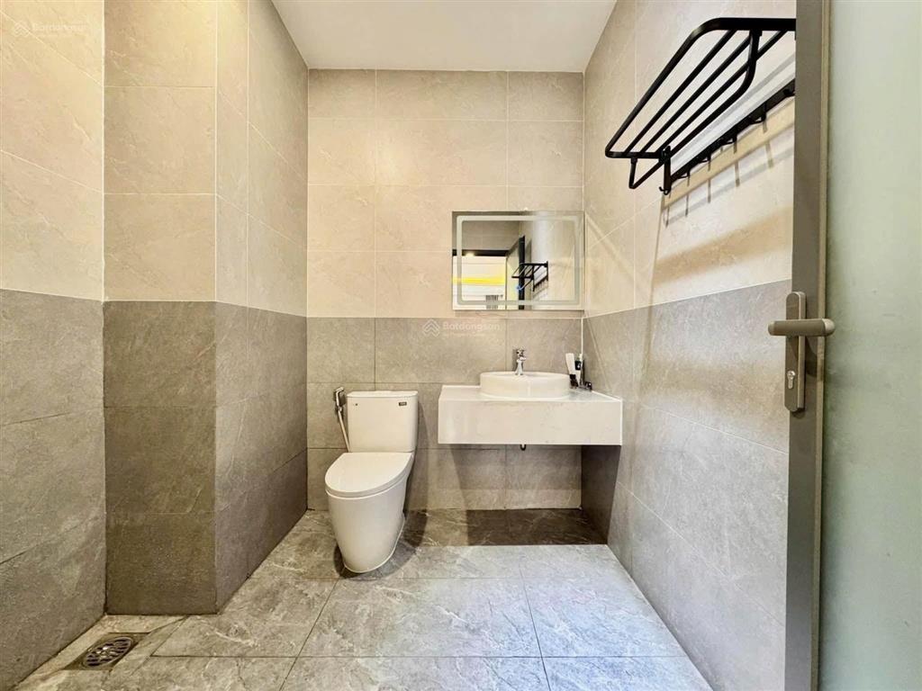 Căn hộ xây mới tinh 100%  ban công  cửa sổ lớn  ngay chung cư tô ký towercông viên phần mềm qt