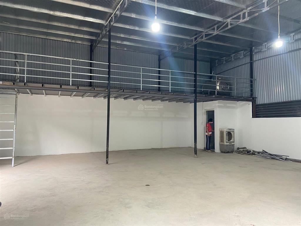 Cho thuê kho 150m đường đại mỗ, phường tây mỗ, xe 3,5 tấn đỗ cửa