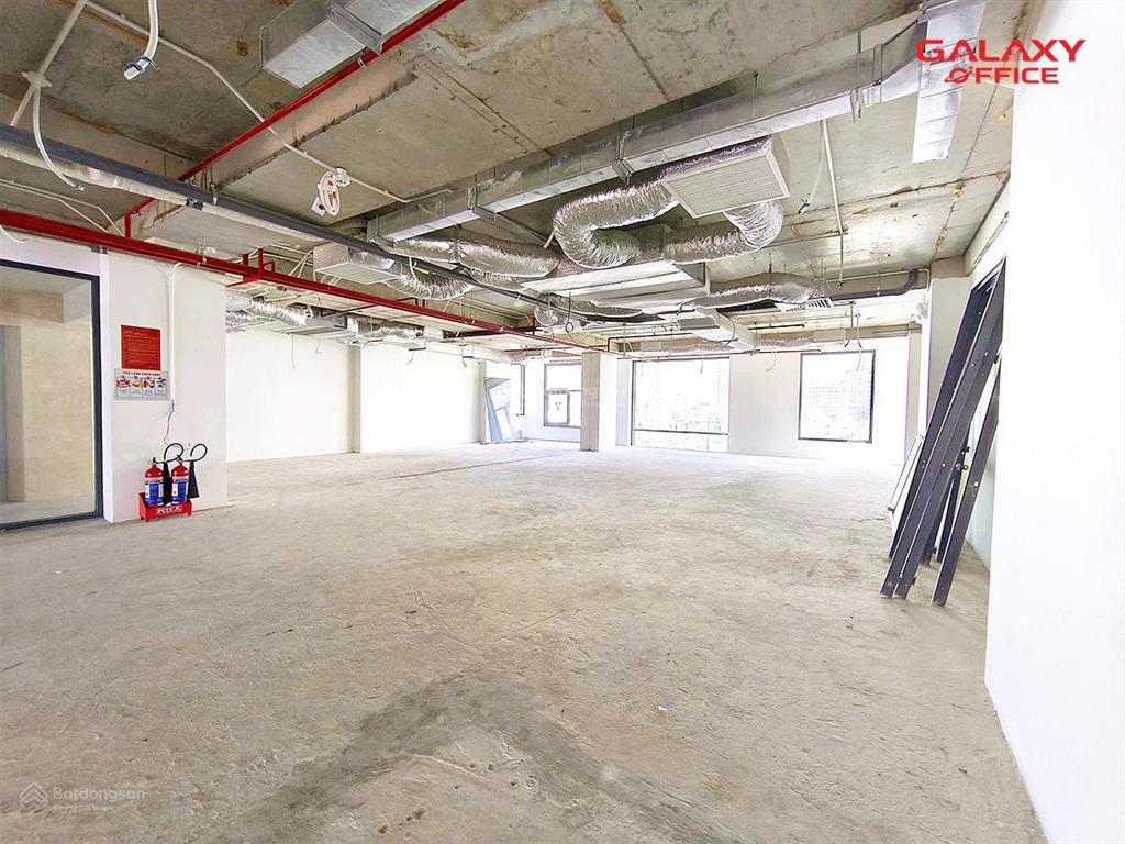 Cho thuê văn phòng mới tcots diện tích 375m2 đường ngô tất tố, quận bình thạnh, giá 350.000 đồng/m2