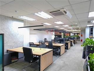 Cho thuê văn phòng 778 m2, cho thuê văn phòng đường bến vân đồn, quận 4 sẵn nội thất giá 350 triệu