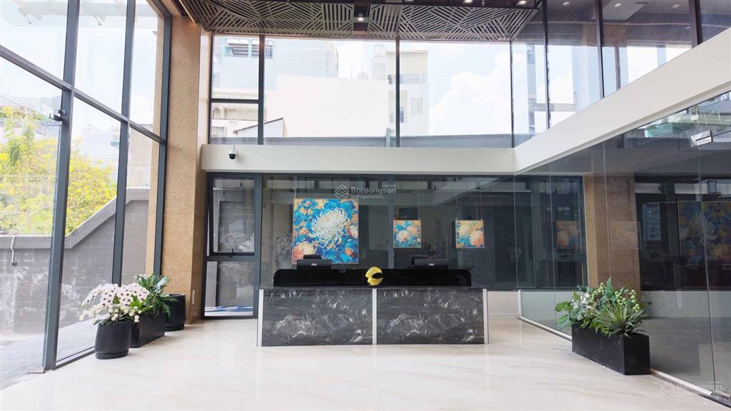 Cho thuê văn phòng 280m2 nguyễn văn đậu, quận bình thạnh