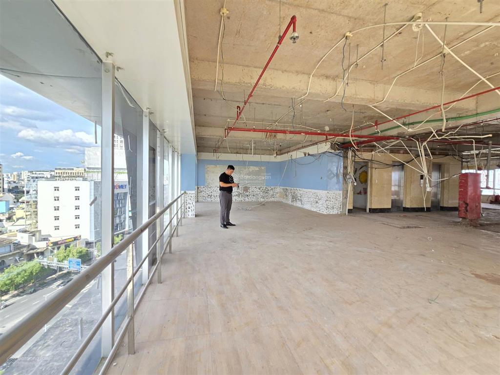 Cho thuê văn phòng 269a nguyễn trọng tuyển, phú nhuận diện tích nguyên sàn 213 m2 giá 79 triệu/th