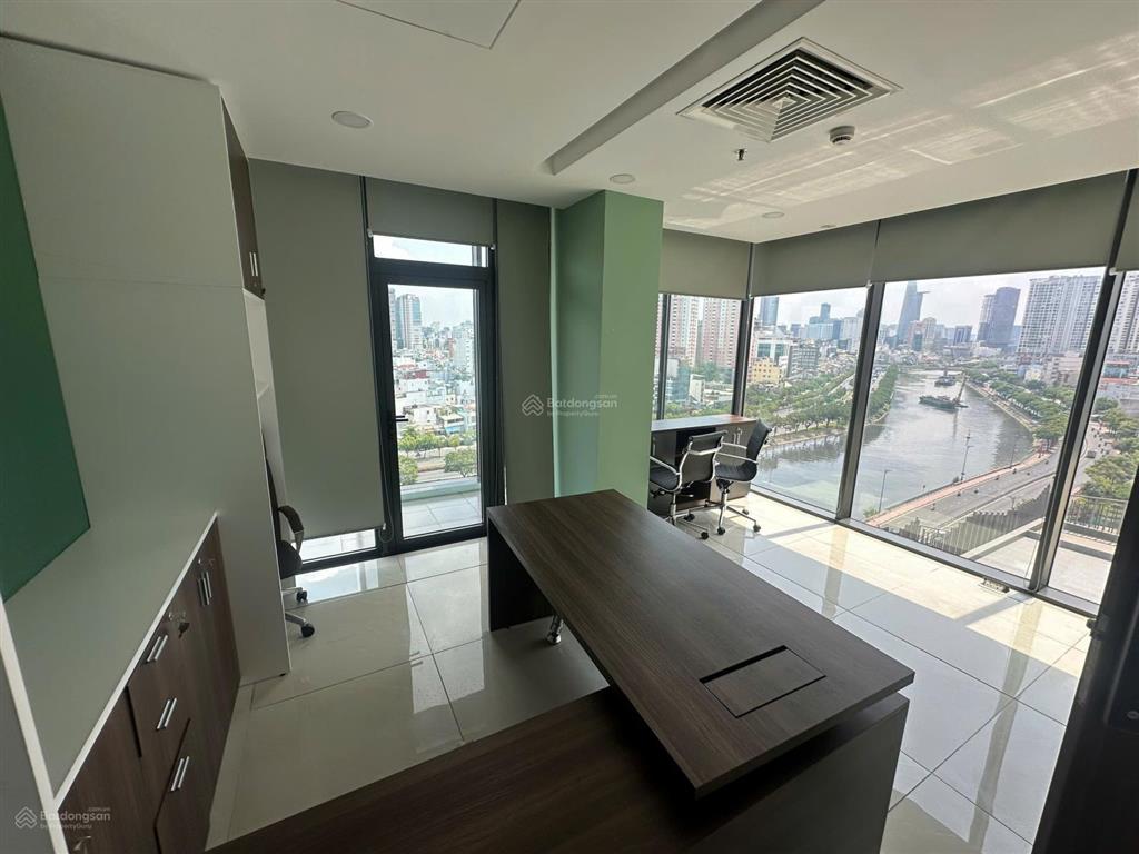 Free nội thất  cho thuê văn phòng enterprise 290 bến vân đồn, quận 4, diện tích 240m full nội thất