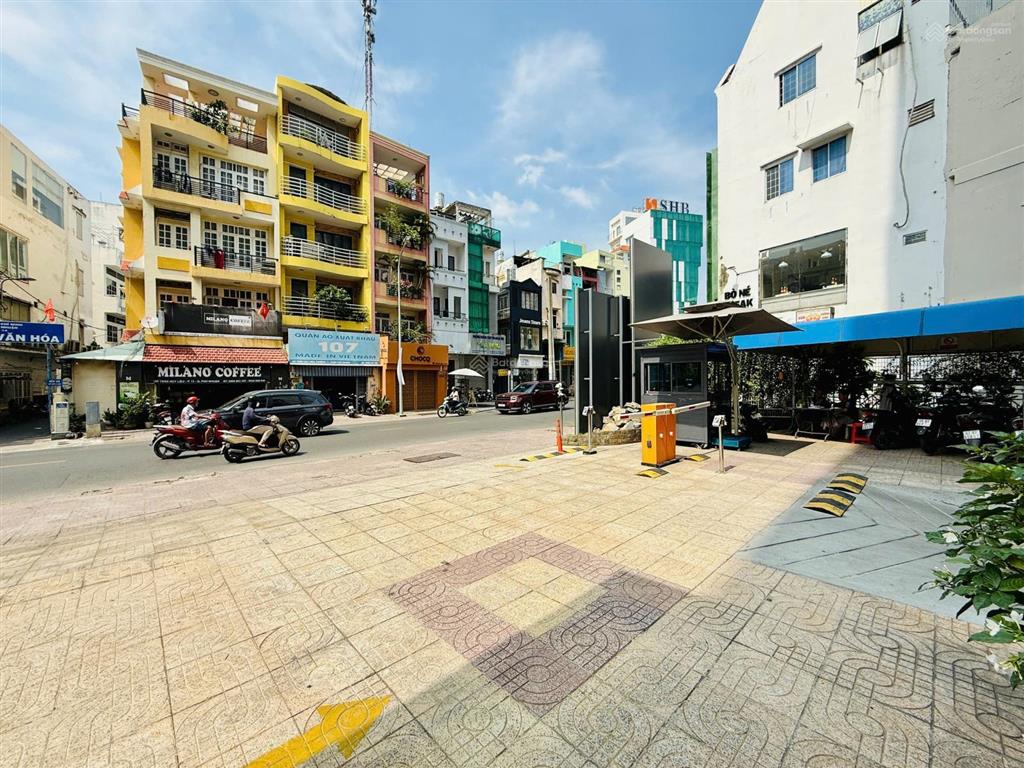 Cho thuê văn phòng 187m2 l'mak venture (betrimex) phú nhuận, tphcm giá 68 triệu đồng, nội thất mới
