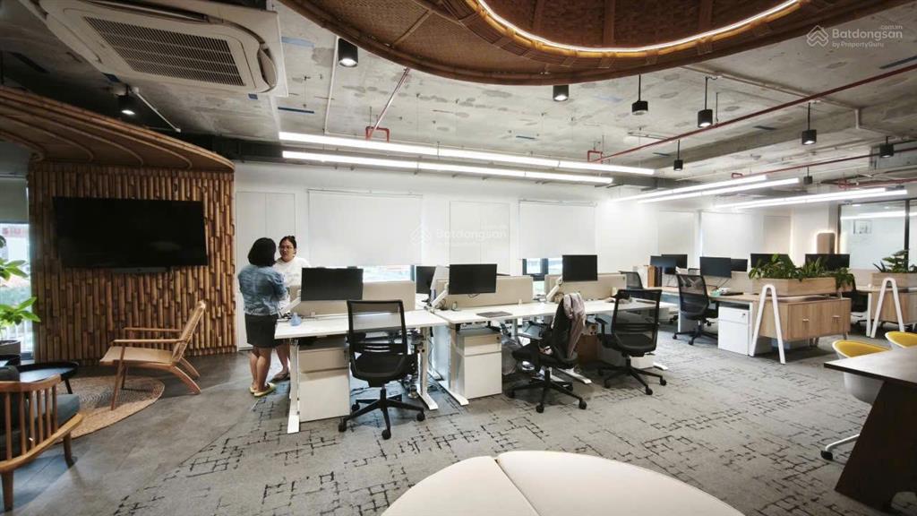 Cho thuê văn phòng 367m2 quốc hương, thảo điền, quận 2 đầy đủ nội thất mới, sang trọng