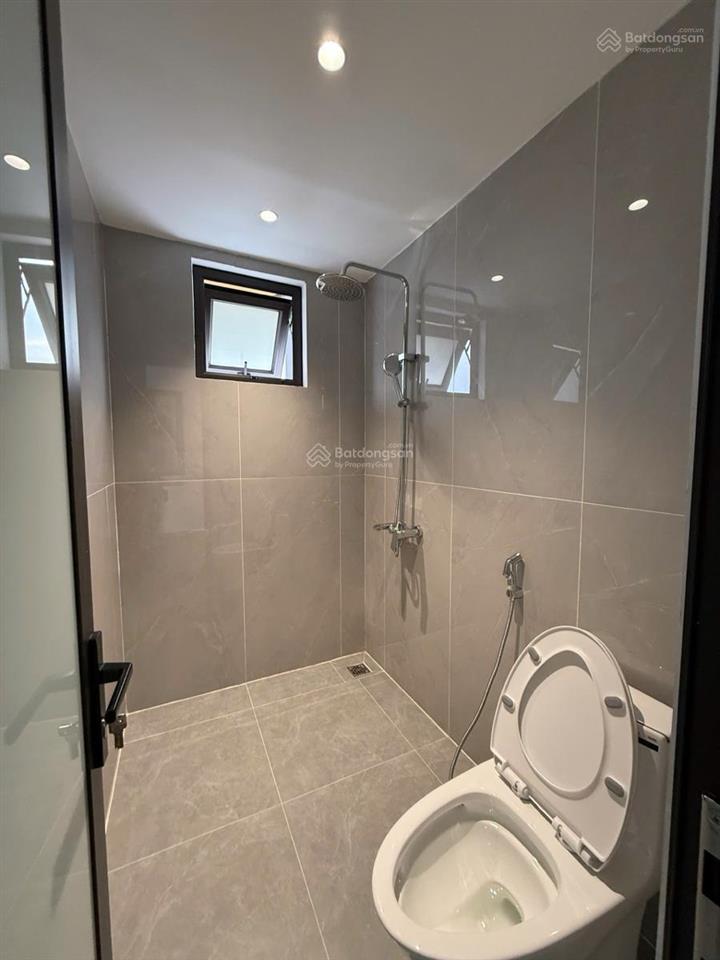 Nhà mới đón tết  đội cấn  ba đình  gara ô tô  7 tầng thang máy  tặng nội thất  giá hơn 24tỷ