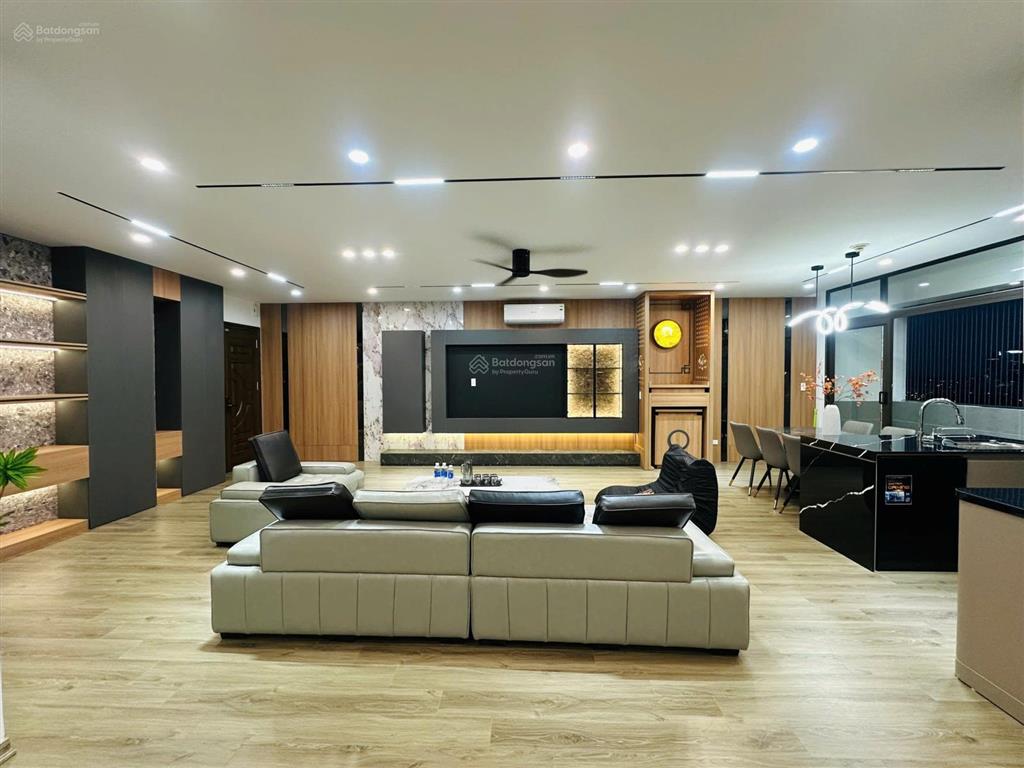 Bán căn góc 139.5m2 nhà đẹp phun nội thất chung cư thủy lợi tower