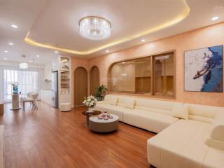 Căn hộ 118.5m2 phun nội thất sang xịn chung cư hpc landmark 105