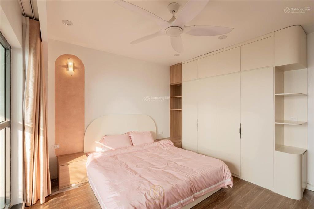 Căn hộ 118.5m2 phun nội thất sang xịn chung cư hpc landmark 105