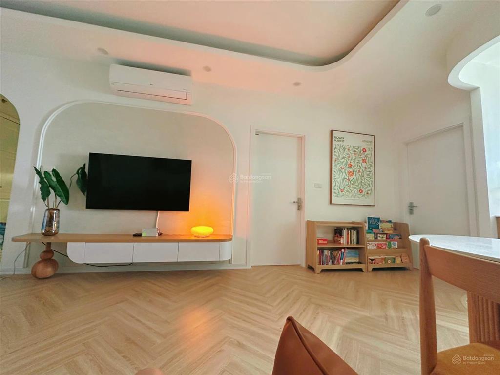 Chung cư thepride e cần bán căn hộ 75m2 nhà đẹp nội thất trẻ trung