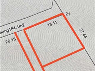 Cần chuyển nhượng lô góc 2 mặt tiền dt 300m trong đó có 150tc tại yên bài