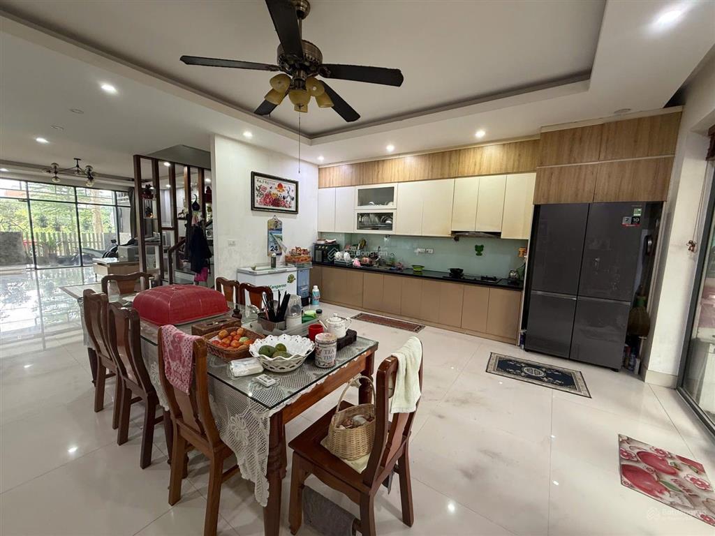 Chính chủ cần bán căn nhà 132m² đất. mặt tiền 9m. nhà mới đã hoàn thiện full nội thất.