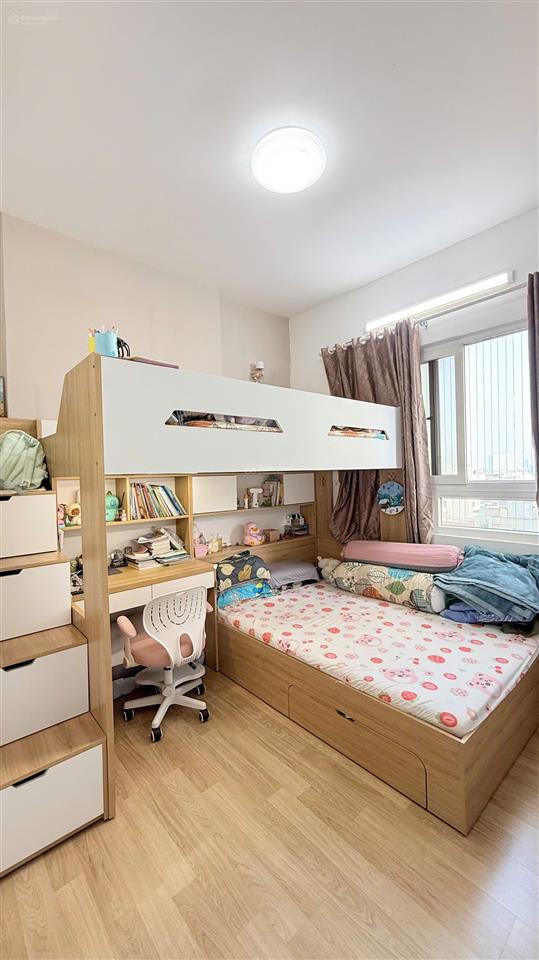 Chính chủ bán căn góc 2pn  2wc diện tích 68m2 chung cư topaz garden full nội thất,  0938 620 ***