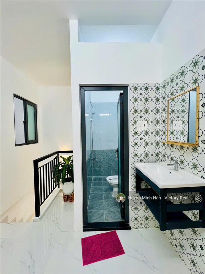 Nhà đẹp ở ngay đường nguyễn trọng tuyểnp1 ( 4 x 12m ) 3 phòng ngủ, giá chỉ 7.5 tỷ tl