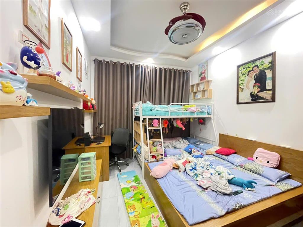 Bán nhà hxh hoàng văn thụ  khu sang  p4 (51m2) trệt 2 lầu st  giá chỉ 8.8 tỷ tl