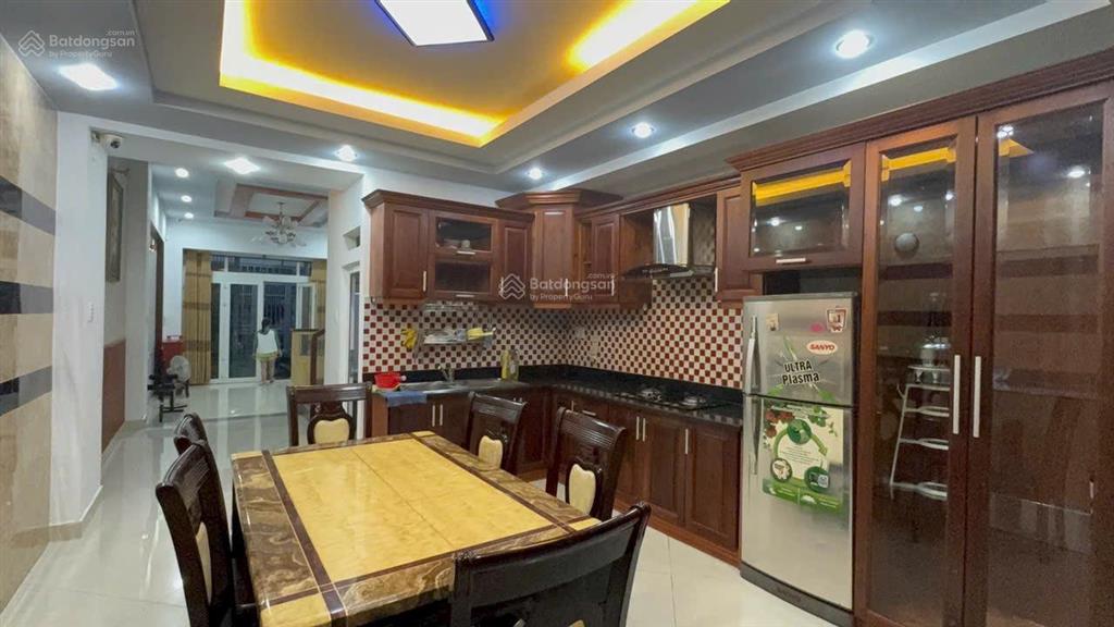 Bán nhà mặt tiền kinh doanh sầm uất đường ba vân p14 3 tầng giá chỉ 9 tỷ tl