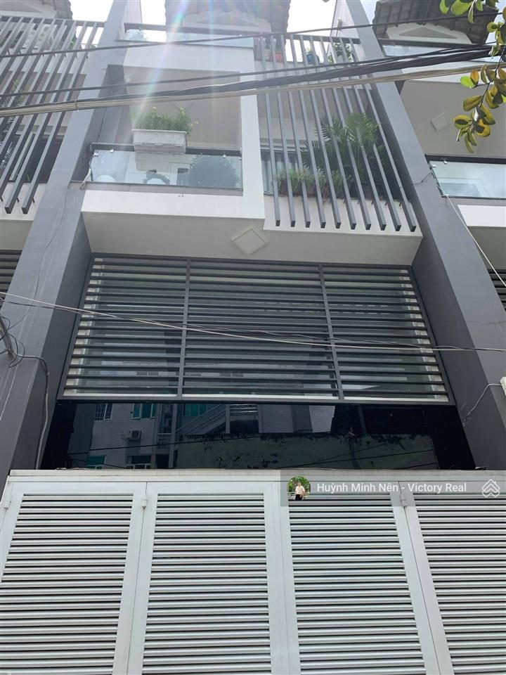 Bán nhà hxh 911 lạc long quân  bảy hiền (4.4 x 13m) trệt 2 lầu st, giá chỉ 9.3 tỷ tl