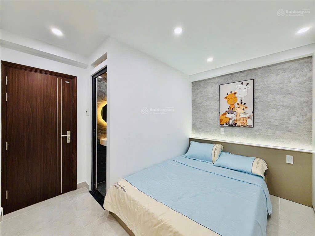 Nhà đẹp 3 tầng, hxh trần thị trọng, p15, gần nhà ga t3 (3.5 x 10m)  giá chỉ 6.05 tỷ tl