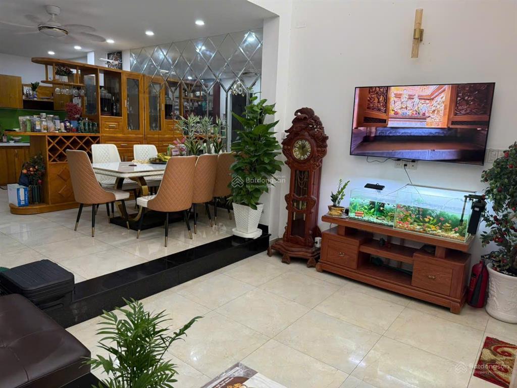 Bán nhà đẹp diện tích (5.1 x 12m) đường trường chinh, ba vân, 3 tầng, chỉ 8.3 tỷ tl