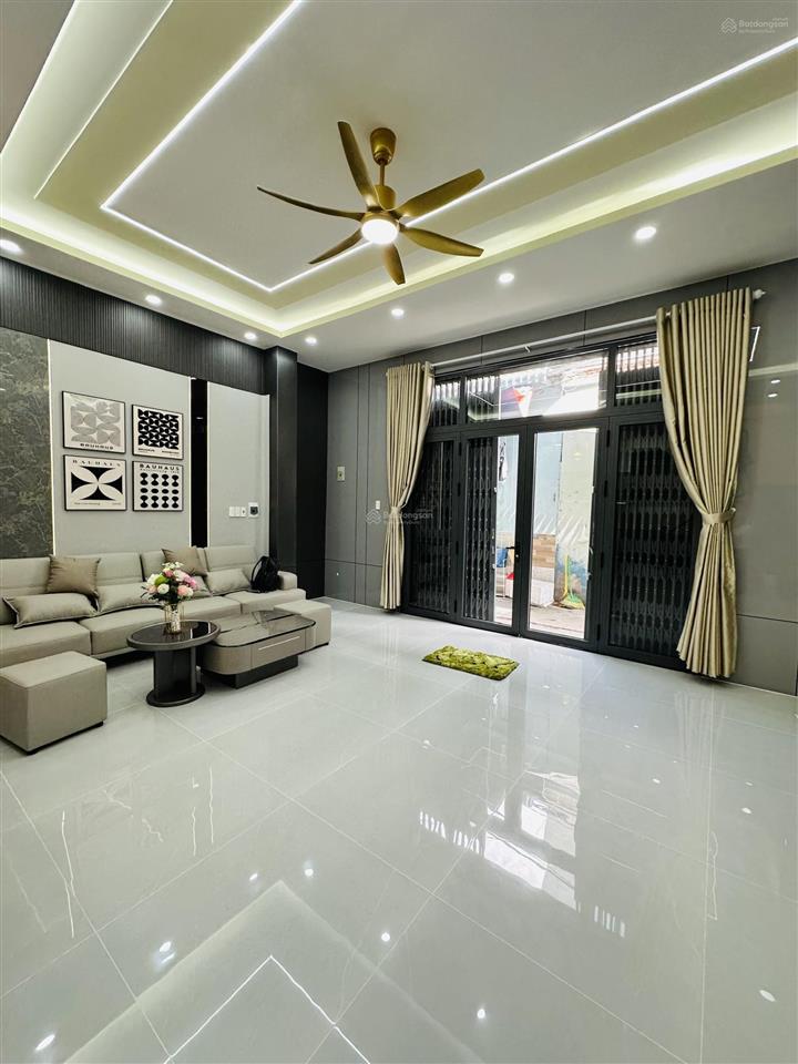Nhà đẹp gần nhà ga t3  ngang 6.3m  hxh nguyễn sỹ sách  trệt 2 lầu st  giá chỉ 6.9 tỷ tl