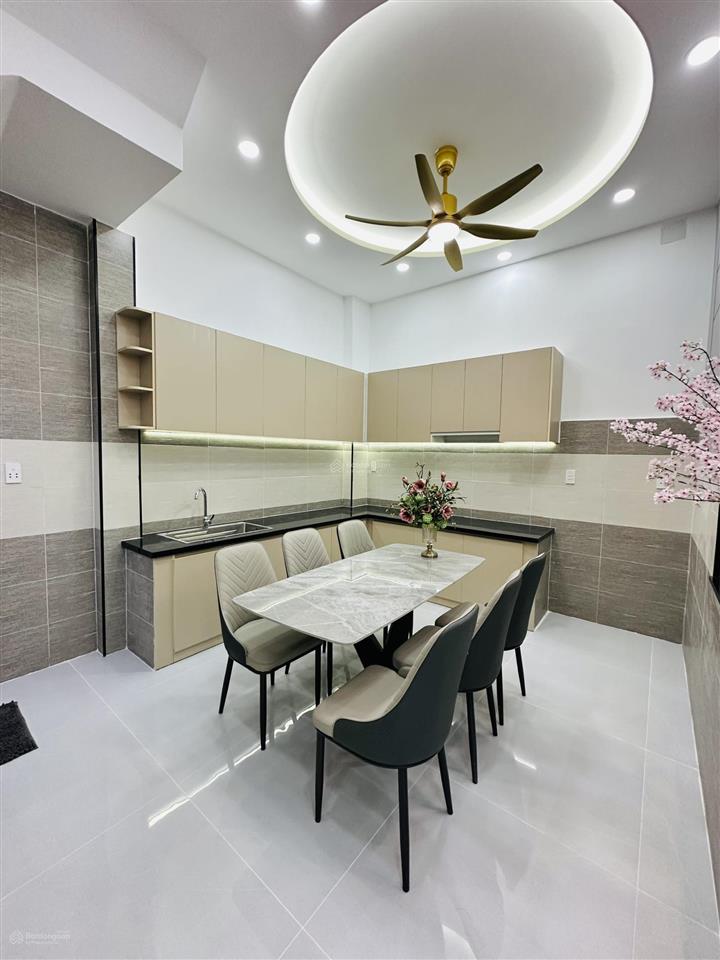 Nhà đẹp gần nhà ga t3  ngang 6.3m  hxh nguyễn sỹ sách  trệt 2 lầu st  giá chỉ 6.9 tỷ tl
