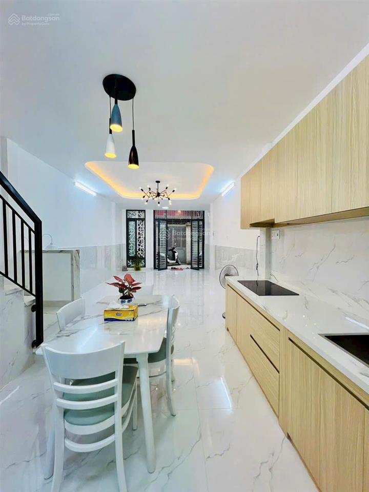 Nhà đẹp ở ngay đường đặng văn ngữ  pn (4 x 12m) 3 phòng ngủ, giá chỉ 7.3 tỷ tl