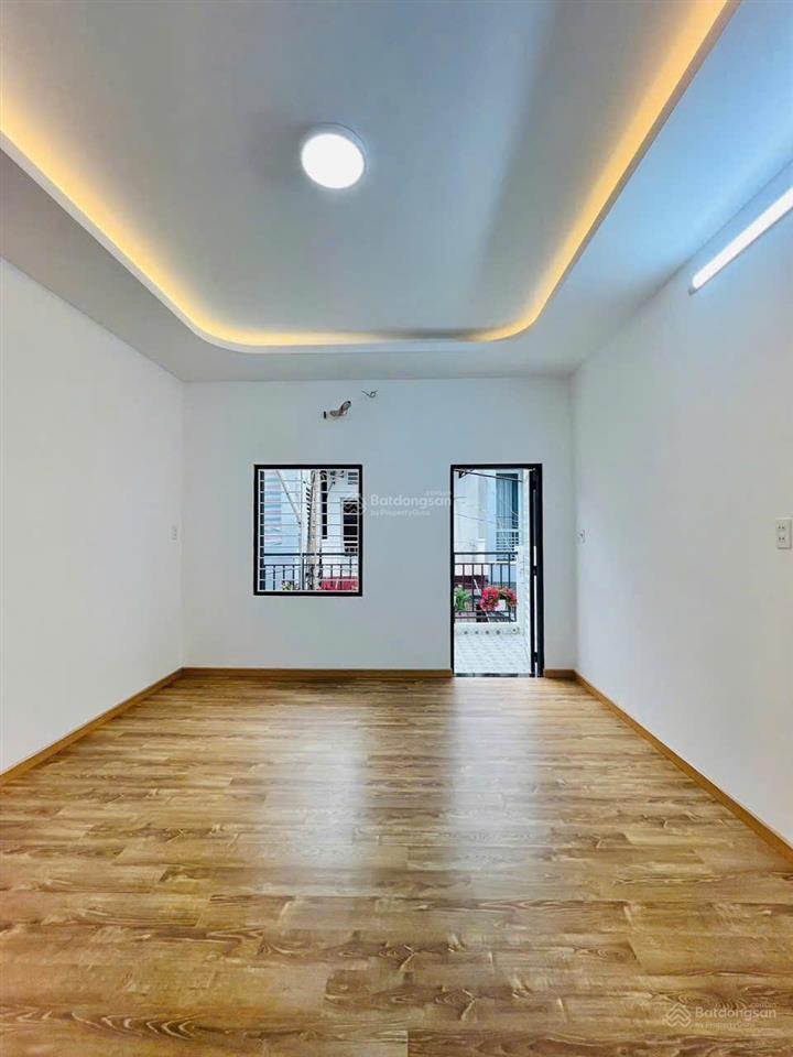 Nhà đẹp ở ngay đường đặng văn ngữ  pn (4 x 12m) 3 phòng ngủ, giá chỉ 7.3 tỷ tl