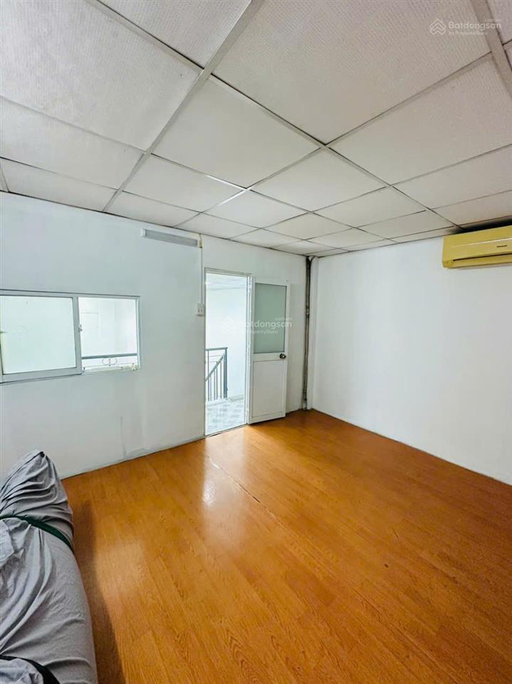 Bán nhà đường trường sơn, gần sân bay (4.3 x 16m) 2 tầng đẹp  chỉ nhỉnh 7 tỷ