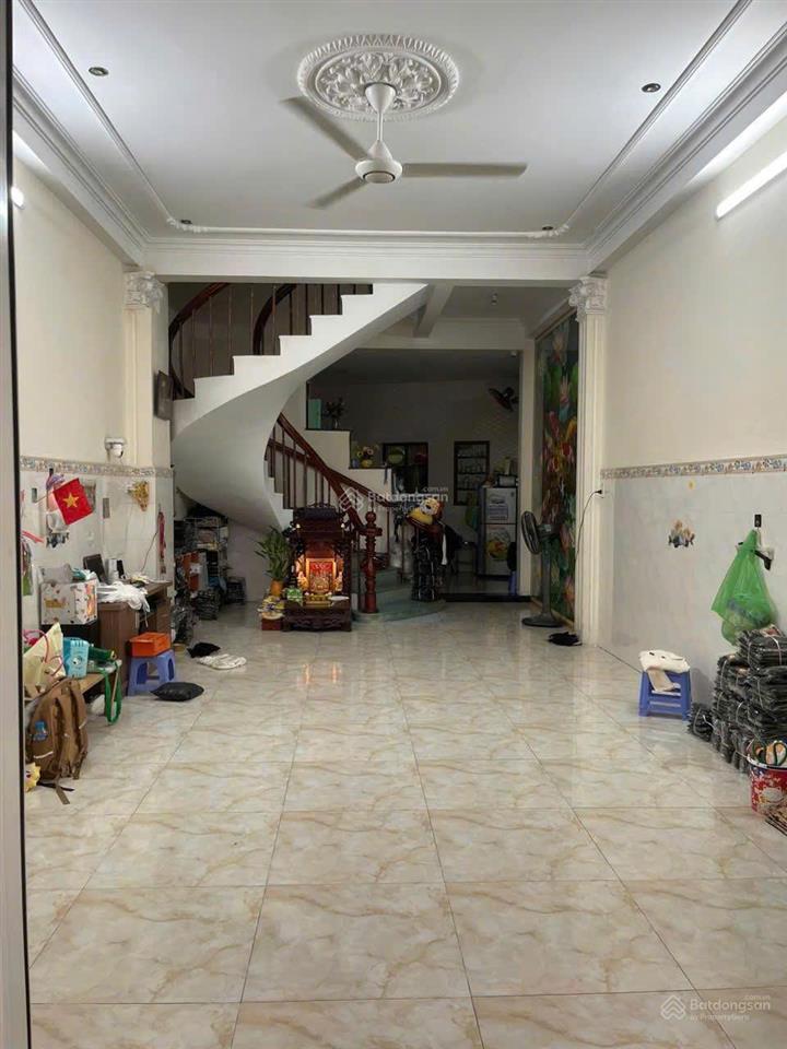 Nhà đẹp 4 tầng (4.4 x 14.3m) đường hồng lạc, lạc long quân, chỉ nhỉnh 7 tỷ !!!