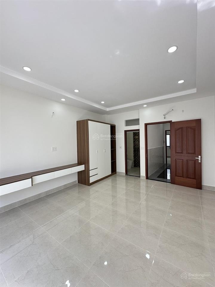 Không dính tod! bán nhà hxh trương công định (4.6 x 14m) 4 tầng 4pn5wc chỉ 11 tỷ tl