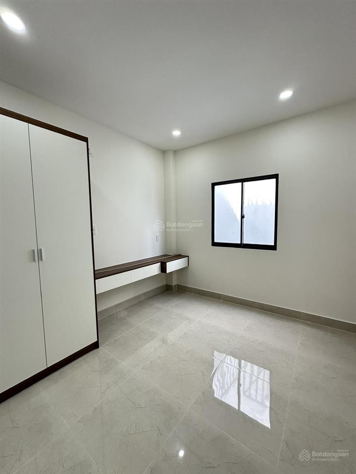 Không dính tod! bán nhà hxh trương công định (4.6 x 14m) 4 tầng 4pn5wc chỉ 11 tỷ tl