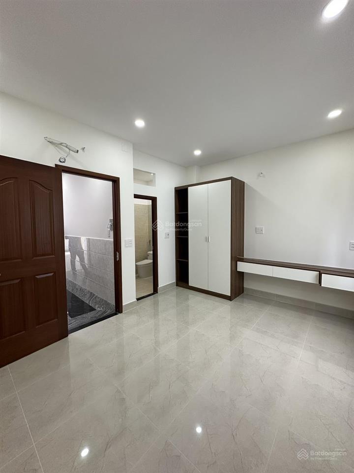 Không dính tod! bán nhà hxh trương công định (4.6 x 14m) 4 tầng 4pn5wc chỉ 11 tỷ tl