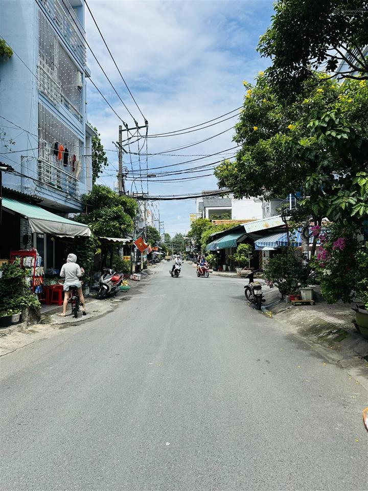 Nhà ngang 5m dt 65m2 nguyễn phúc chu gần ga t3 nhà đẹp 4 tầng chỉ hơn 6 tỷ !!!