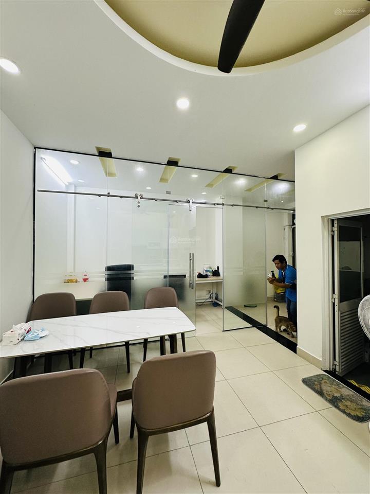 Nhà ngang 5m  dt 65m2 hoàng bật đạt  nguyễn sỹ sách  gần ga t3  4 tầng  chỉ hơn 6 tỷ !!!