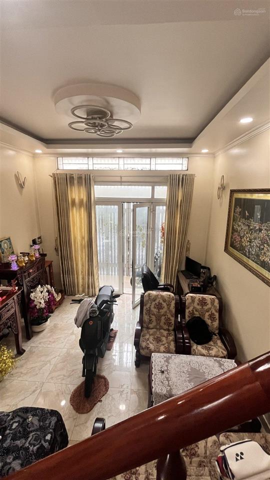 Nhà ngang 4.2m  dt 60m2  3 tầng hxh  view sân bay  không vướng tod  chỉ 6.9 tỷ tl